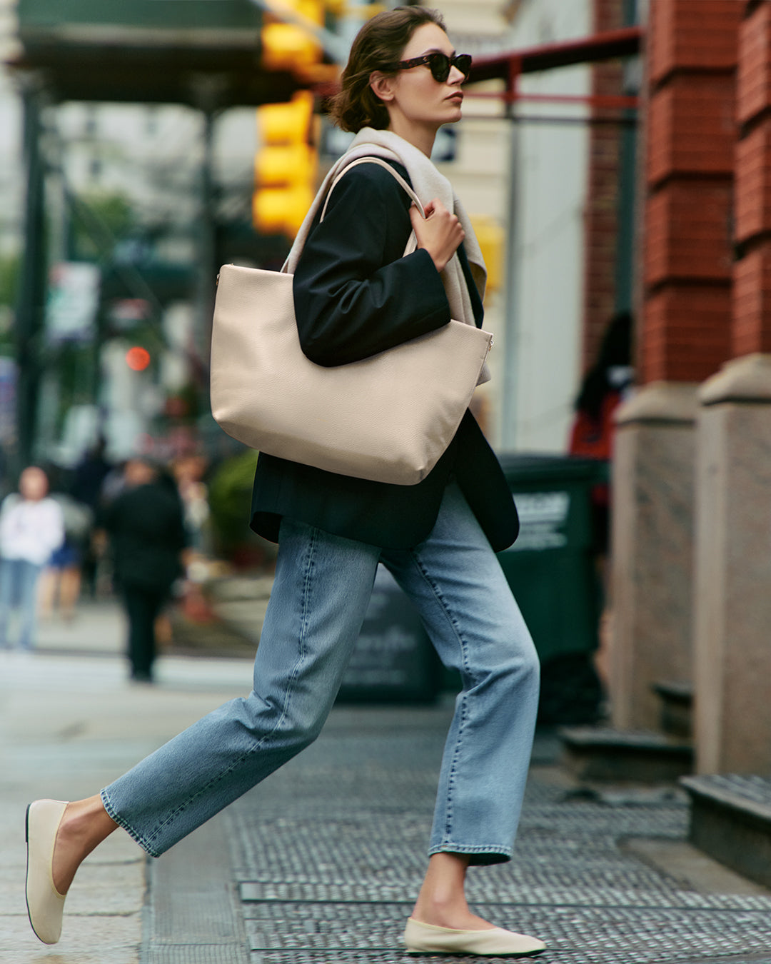 Classic Easy Zipper Tote