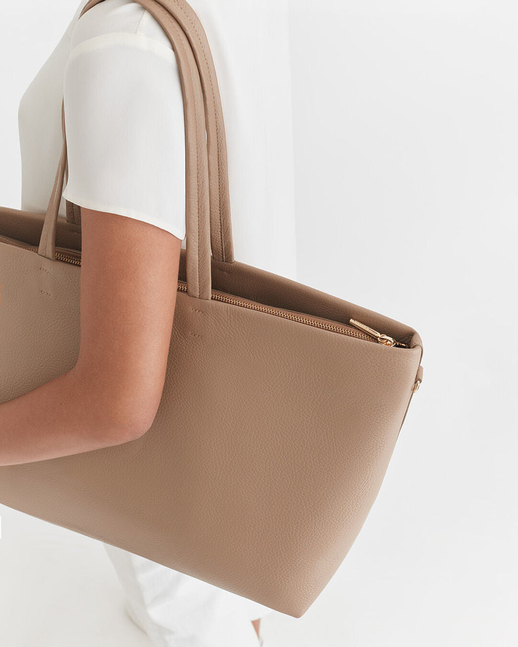 Classic Easy Zipper Tote