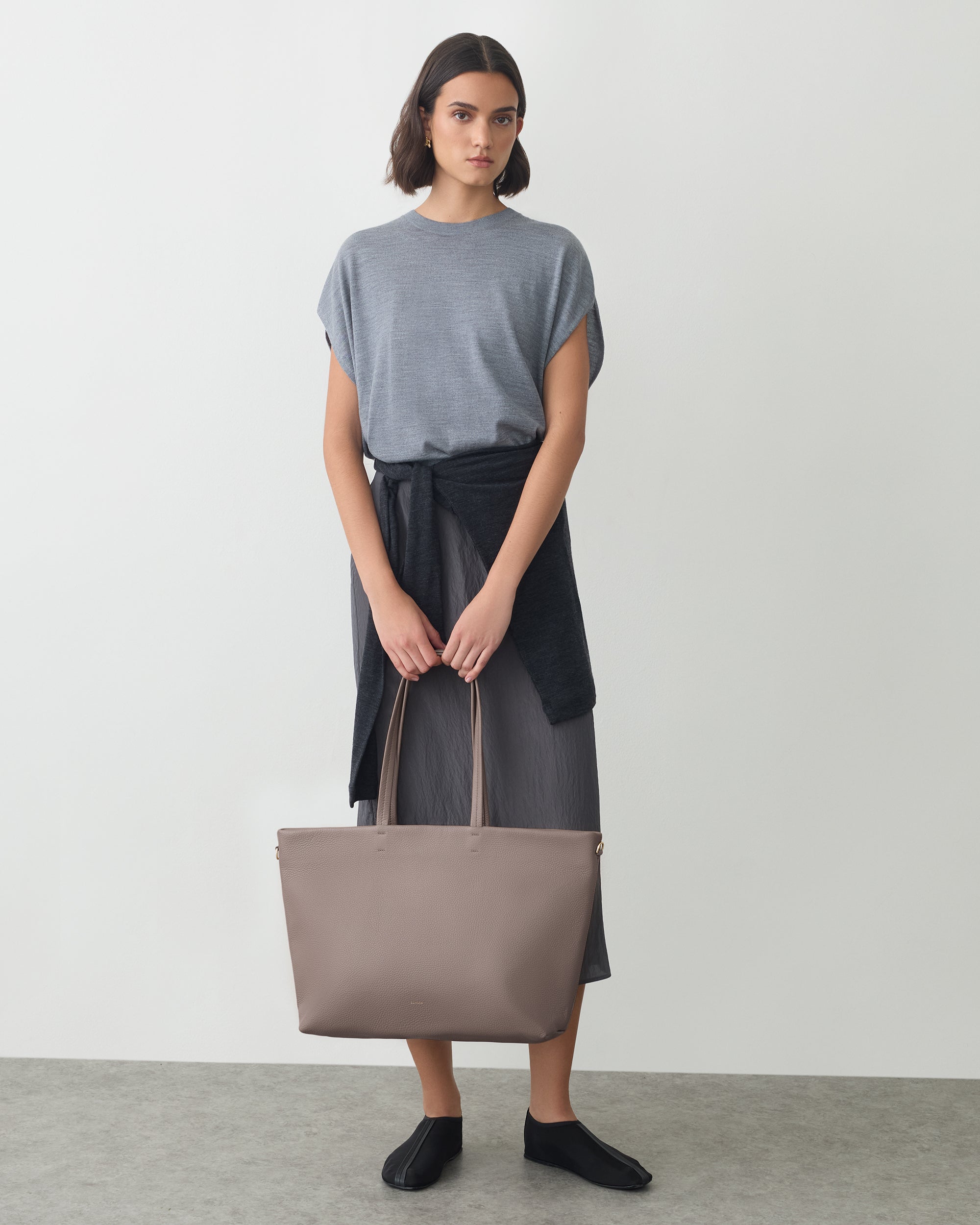 Classic Easy Zipper Tote