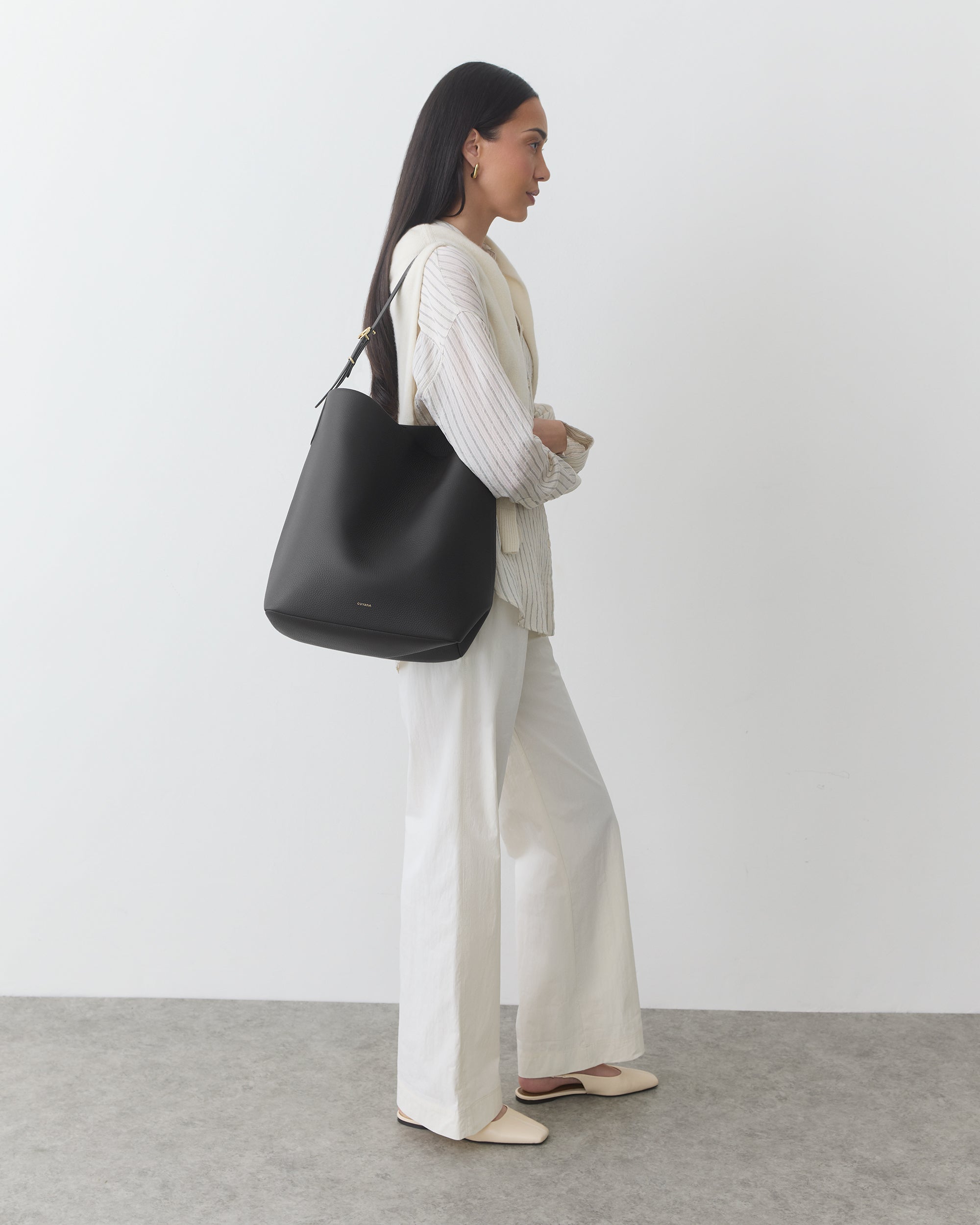 Camina Bucket Bag