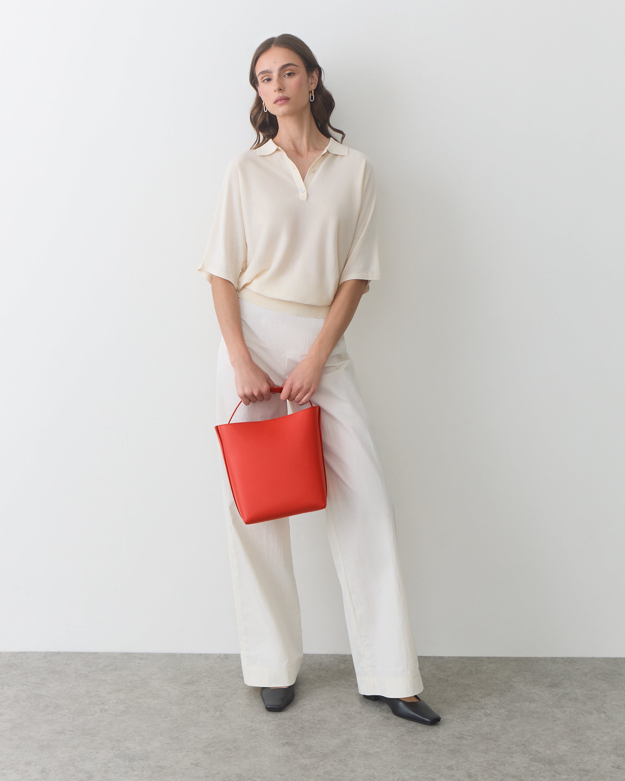 Linea Bucket Bag