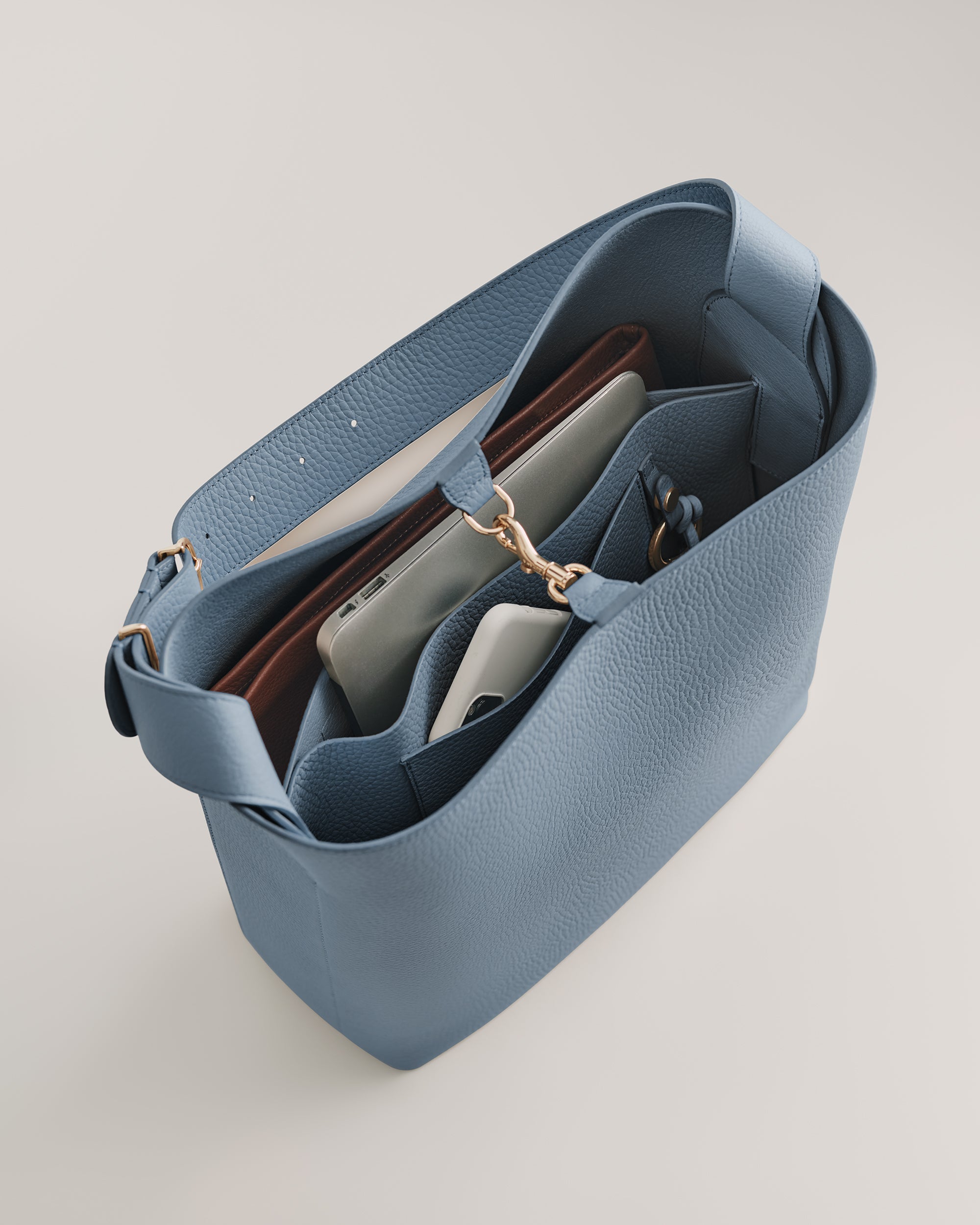 Oversized Linea Bag
